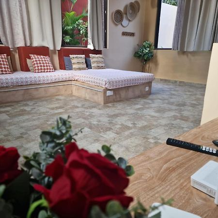Villa Centre Гранд Байе Екстериор снимка