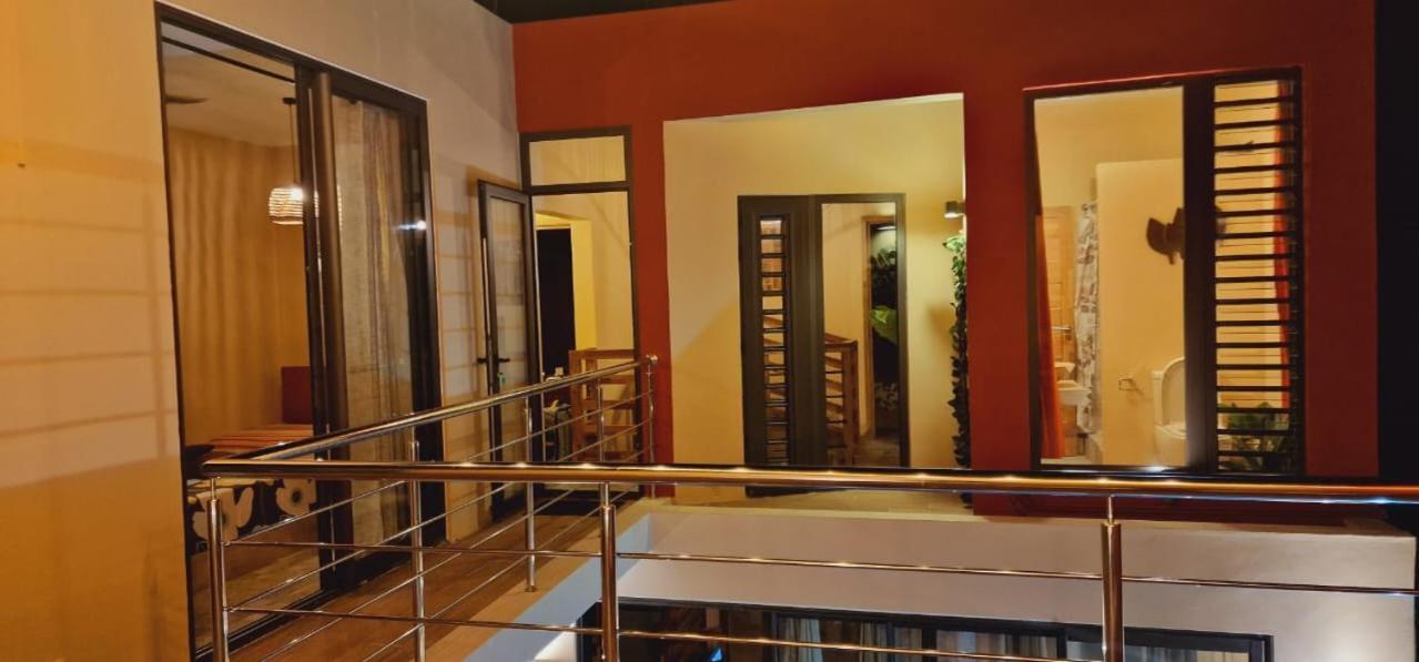 Villa Centre Гранд Байе Екстериор снимка
